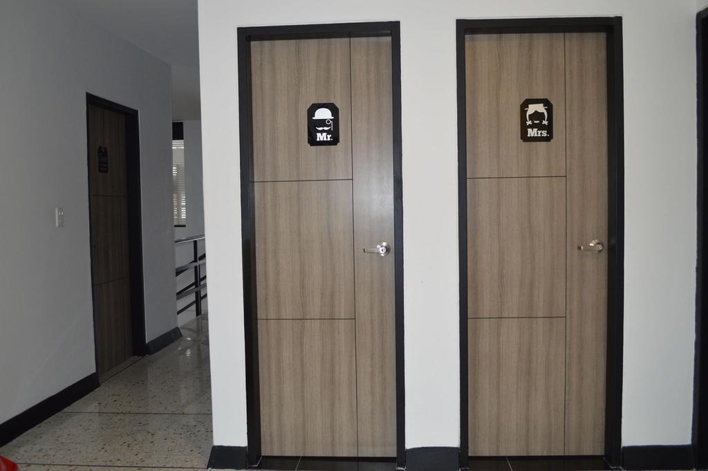 Wanderlust Hostel Armenia  Luaran gambar