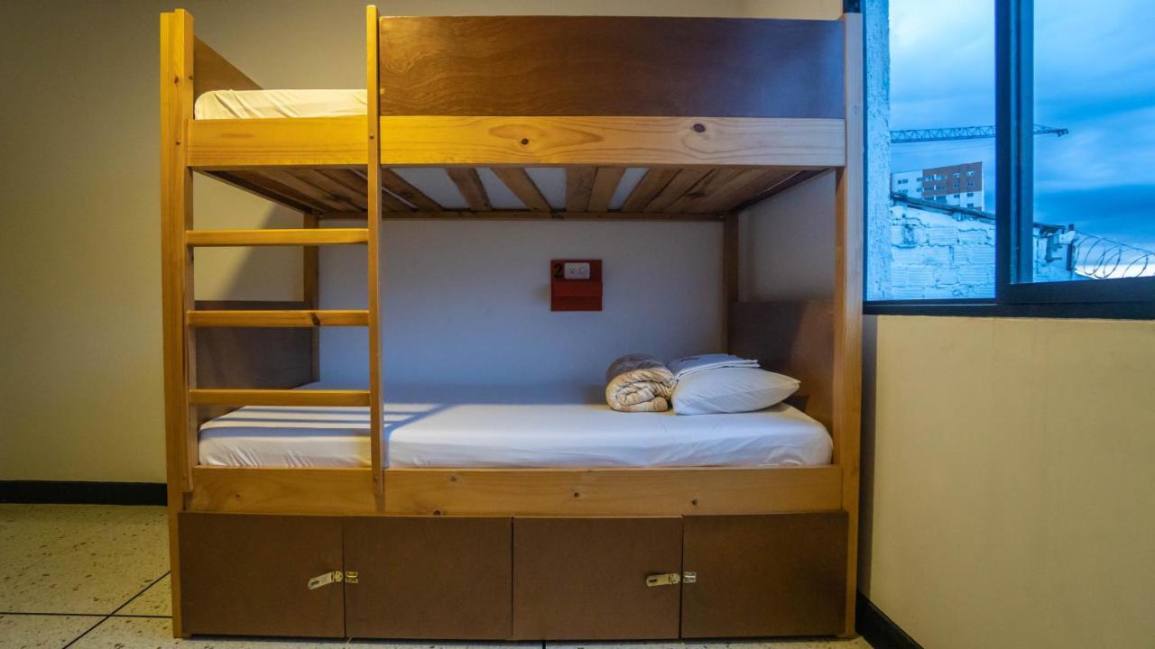 Wanderlust Hostel Armenia  Luaran gambar