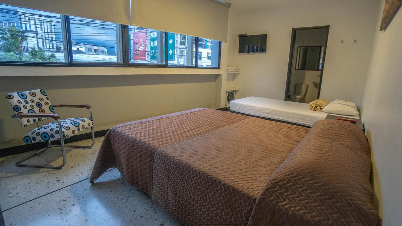 Wanderlust Hostel Armenia  Luaran gambar